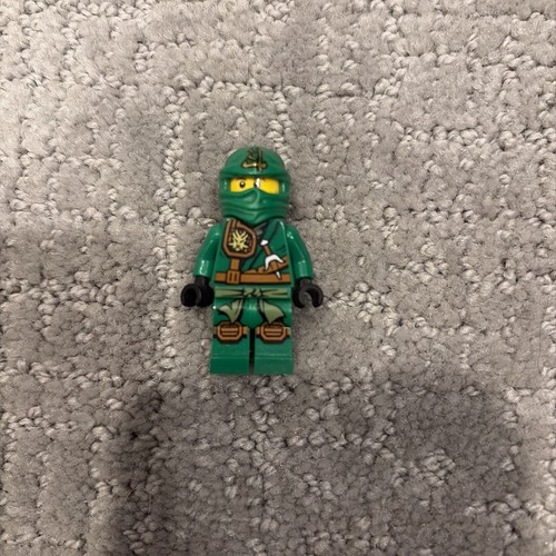 Lego lloyd minifigure 70749 - lloyd,